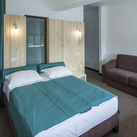 Complex Hotelier Cota O Mie Otel Sinaia
